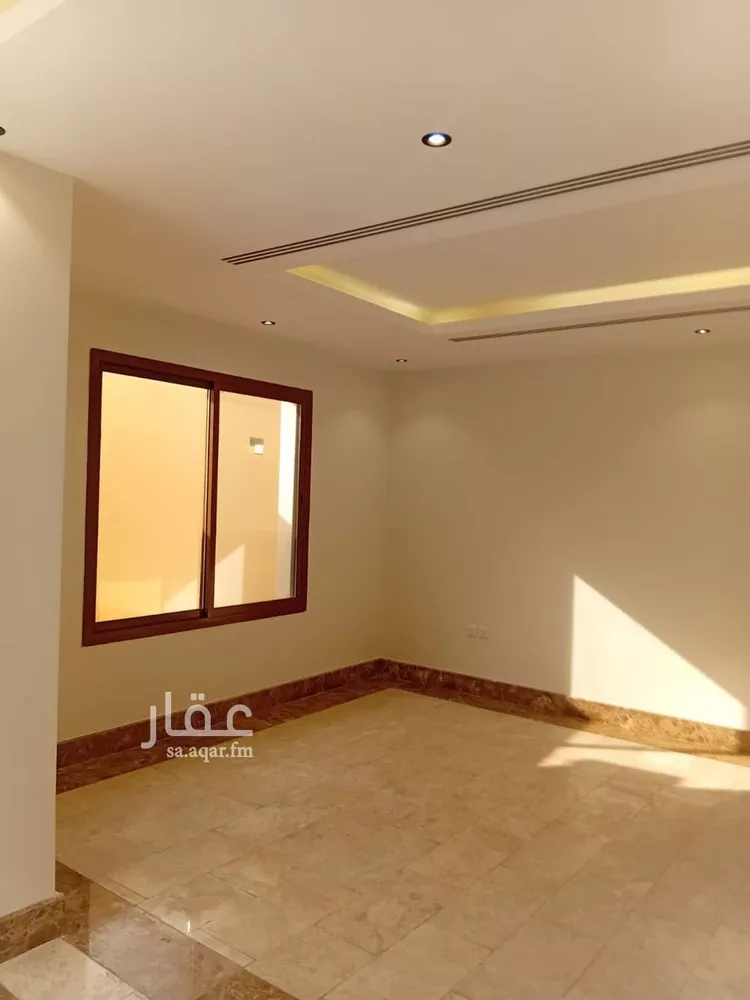 فيلا للإيجار في شارع مصعب بن عمير, حي الفيصلية, مدينة الدرعية, منطقة الرياض صورة 3