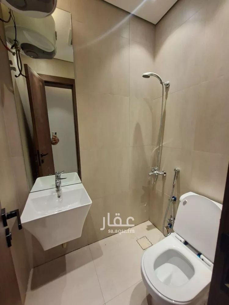 شقة للإيجار في شارع محمد زهر, حي العارض, مدينة الرياض, منطقة الرياض