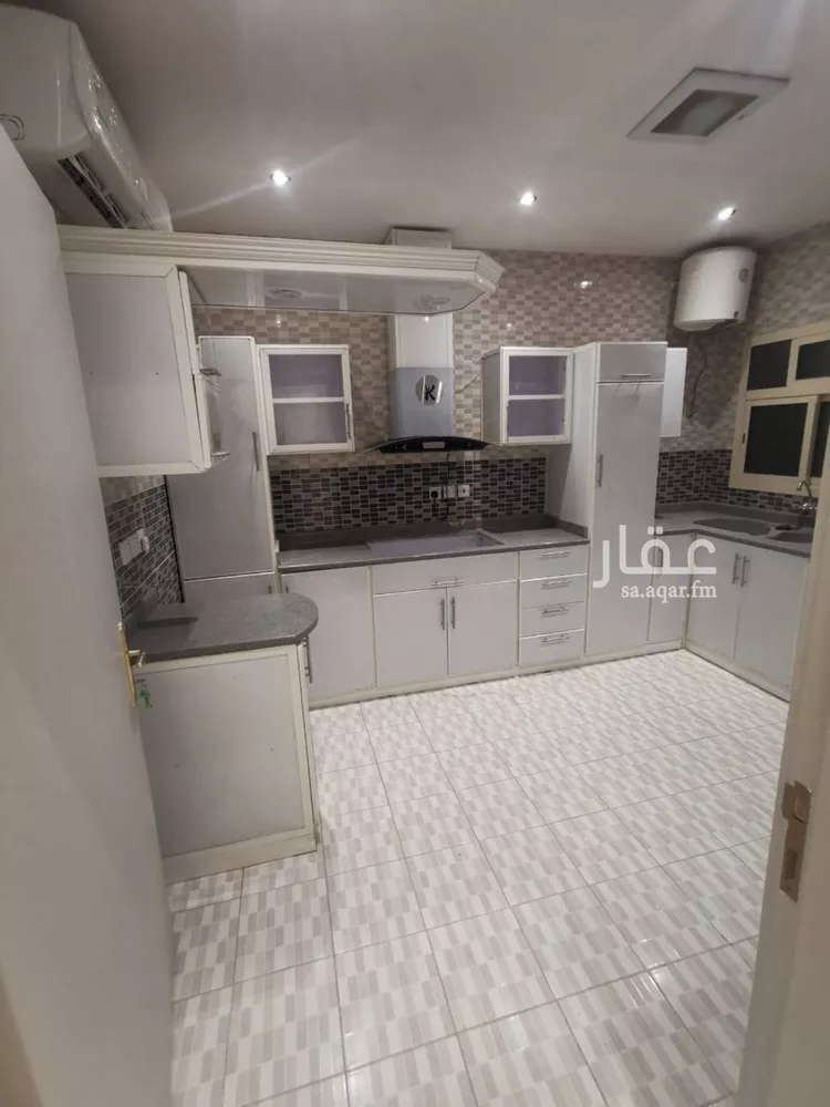 Floor for Rent in Riyadh Qurtubah صورة 2