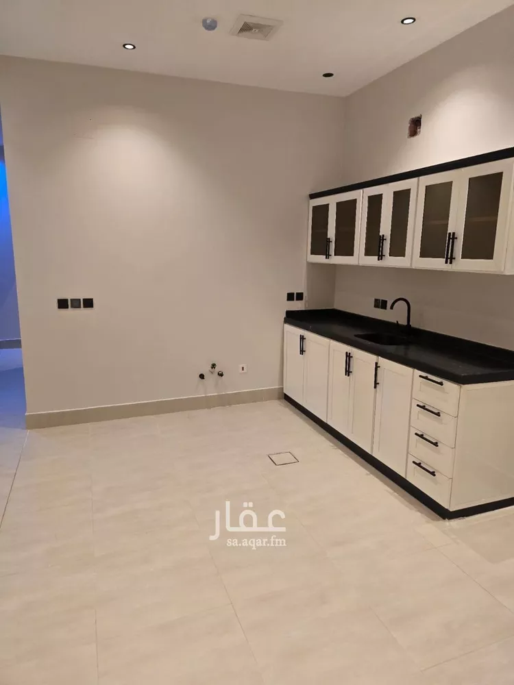 شقة للإيجار في شارع راجية, حي اليرموك, مدينة الرياض, منطقة الرياض صورة 2