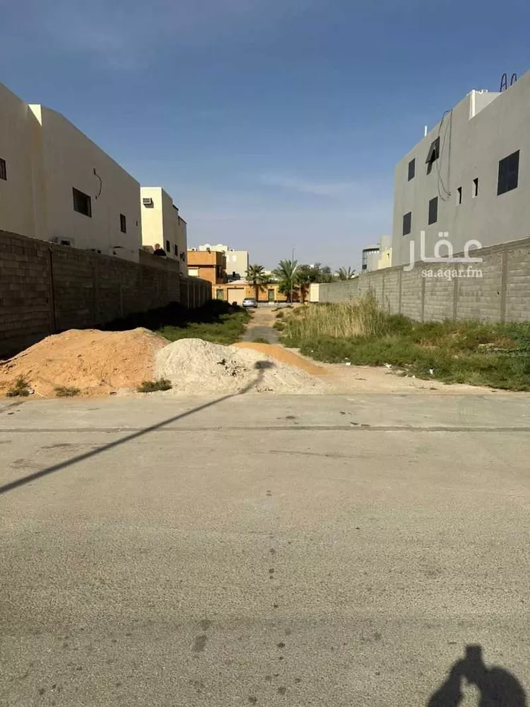 أرض للبيع في شارع اسعد بن احمد دهان, حي الربوة, مدينة بريده, منطقة القصيم