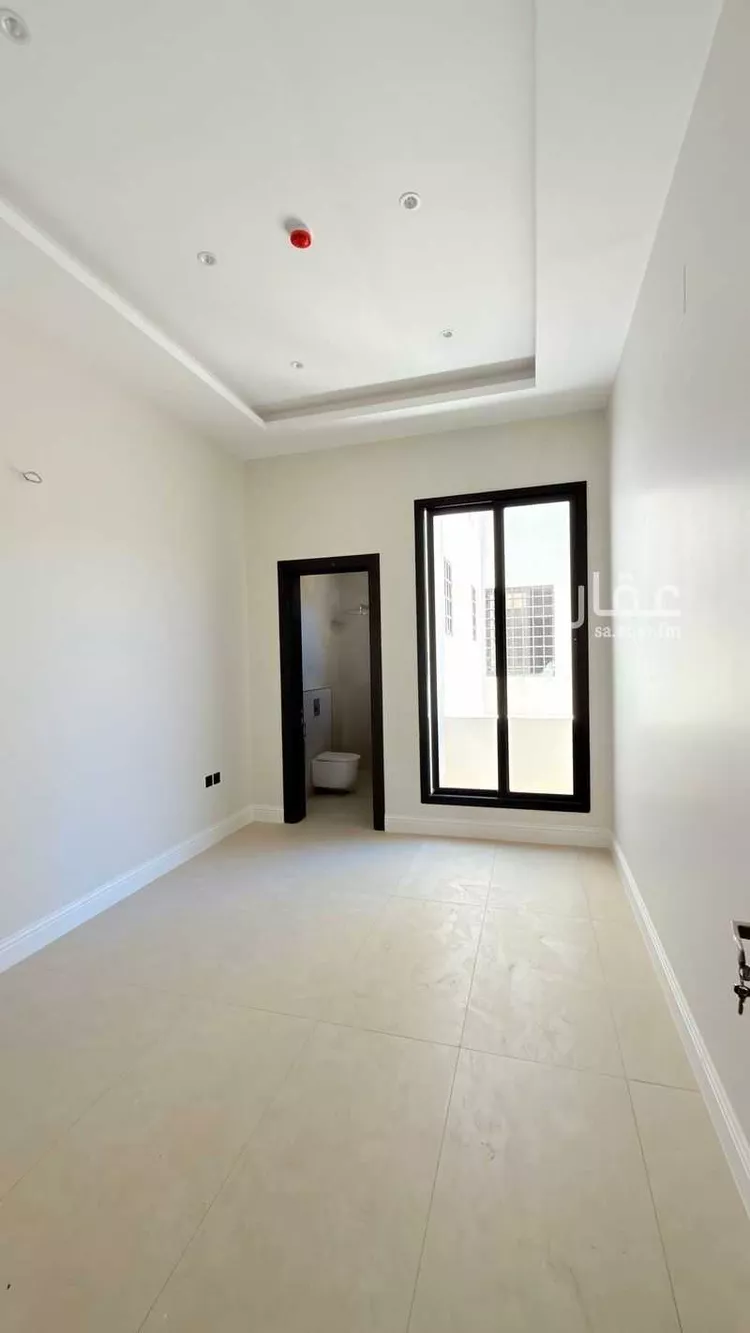 Building for Sale in Riyadh Dhahrat Laban 12