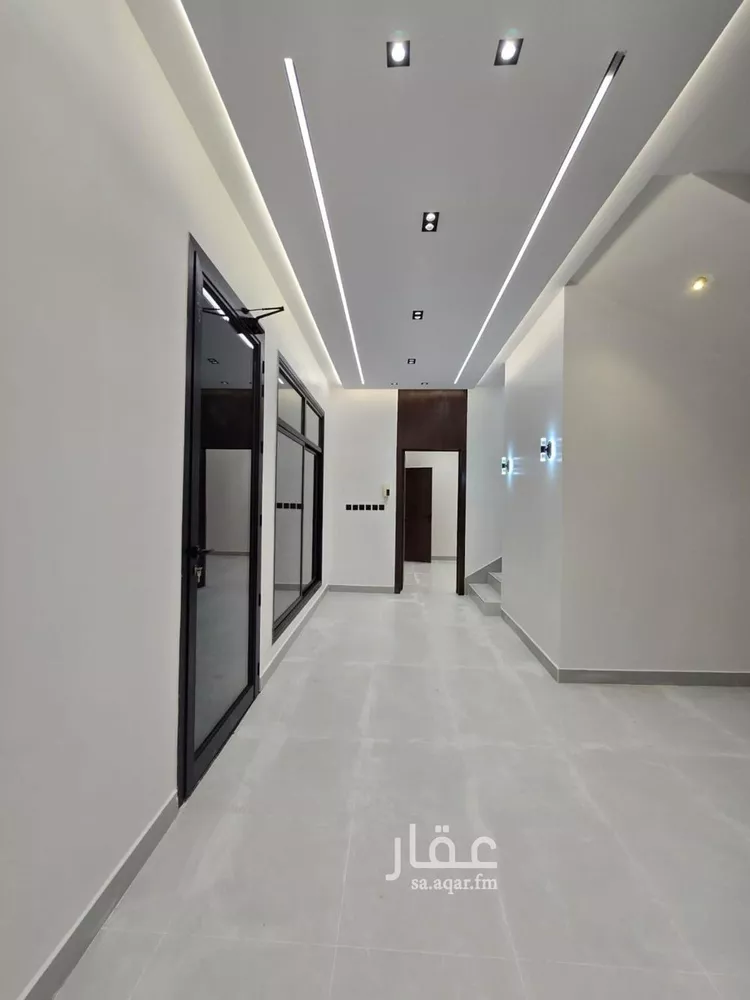 فيلا للبيع في شارع النخل, حي ظهرة لبن, مدينة الرياض, منطقة الرياض صورة 5