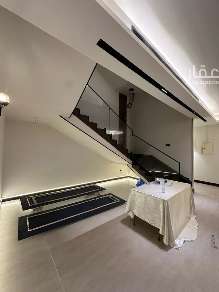 فيلا للبيع في شارع الامير نايف ابن عبدالعزيز, حي الشراع, مدينة جدة, منطقة مكة المكرمة صورة 2