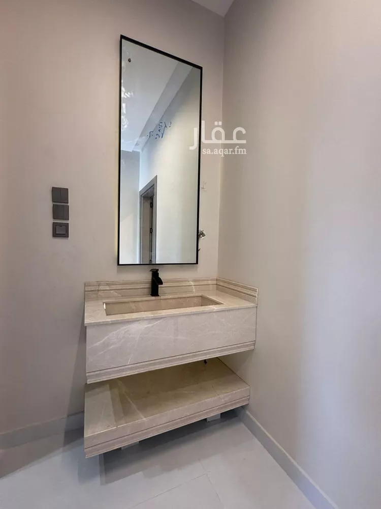 فيلا للبيع في شارع ثنيه اذاخر, حي الرحمانية, مدينة جدة, منطقة مكة المكرمة صورة 4