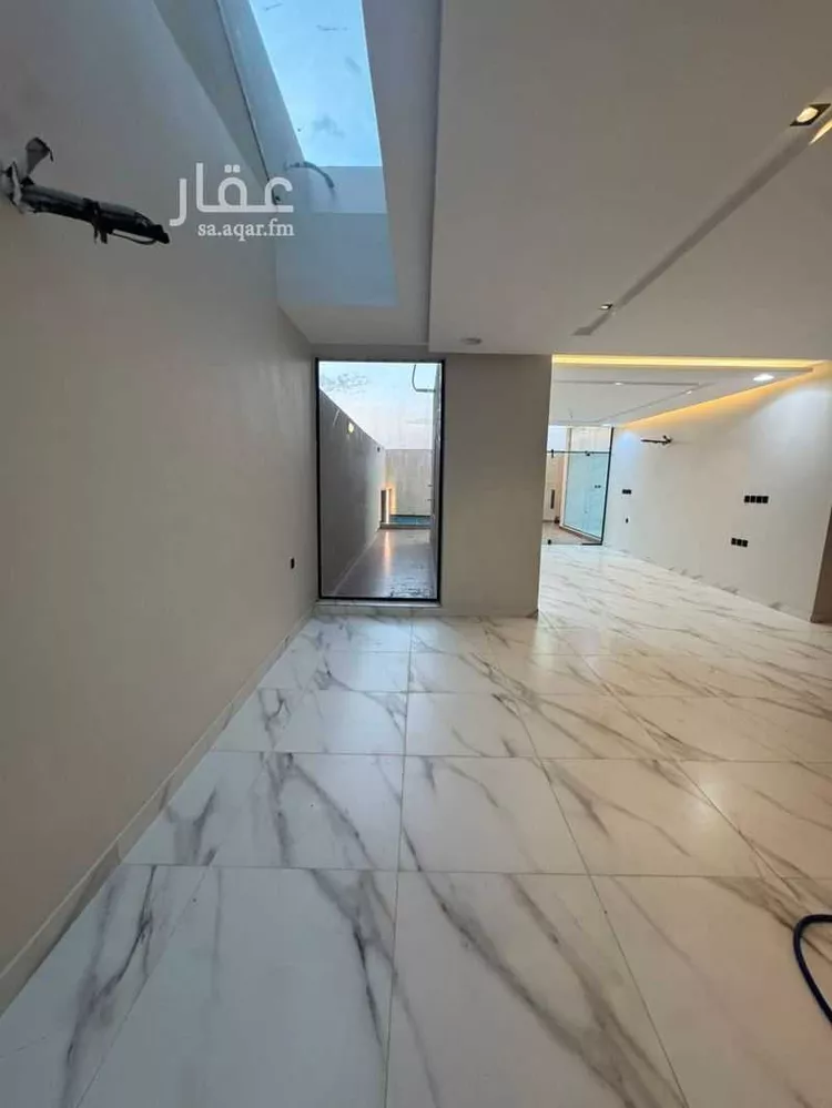 فيلا للبيع في شارع قيال, حي الرياض, مدينة جدة, منطقة مكة المكرمة 11