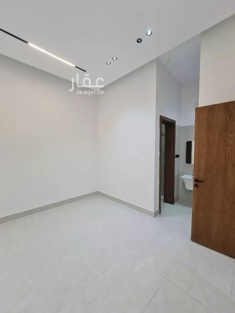 Floor for Sale in Riyadh Dahiat Namar 6