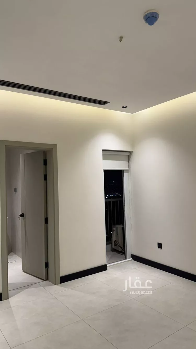 شقة للإيجار في شارع الملك فهد, حي الرحمانية, مدينة الرياض, منطقة الرياض صورة 5