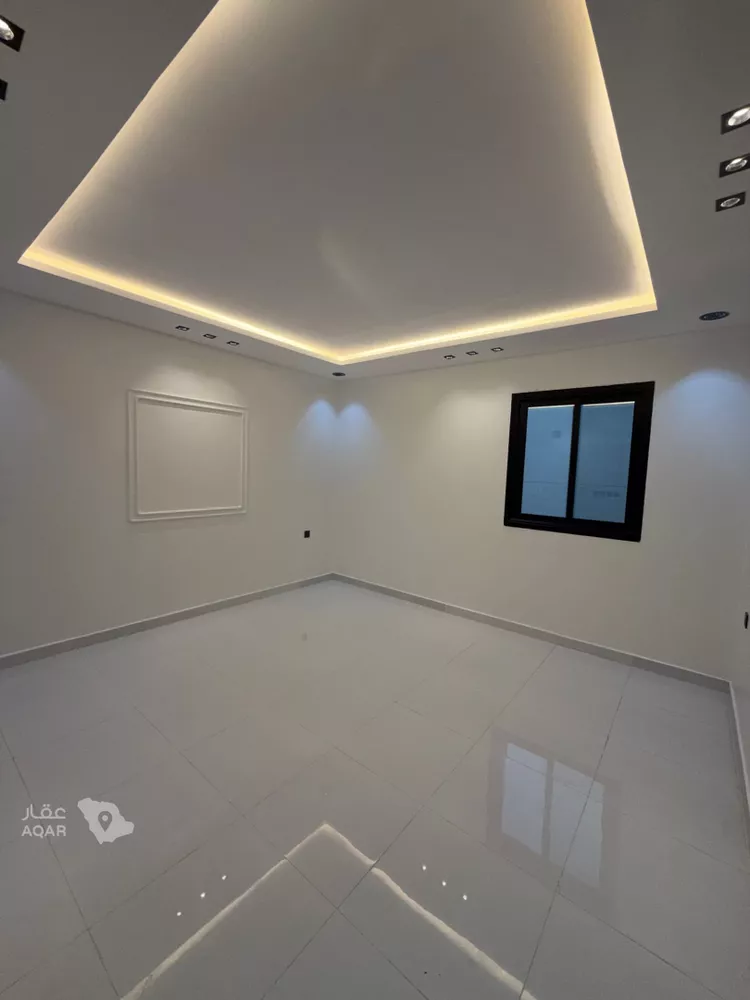 Floor for Rent in Riyadh Ar Rimal 13