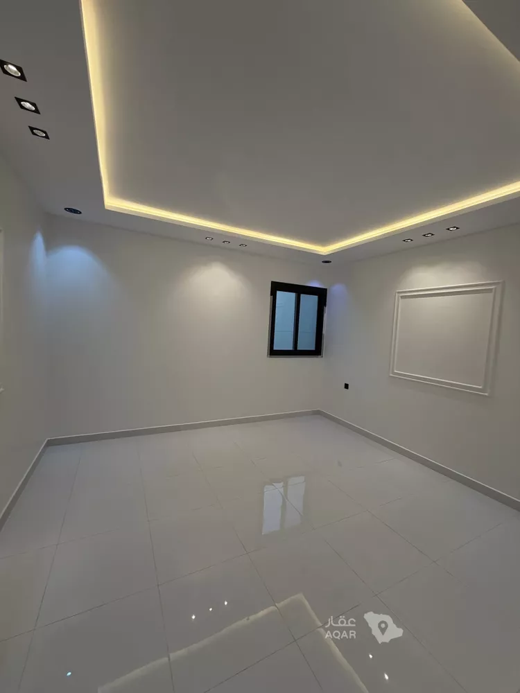 Floor for Rent in Riyadh Ar Rimal 15