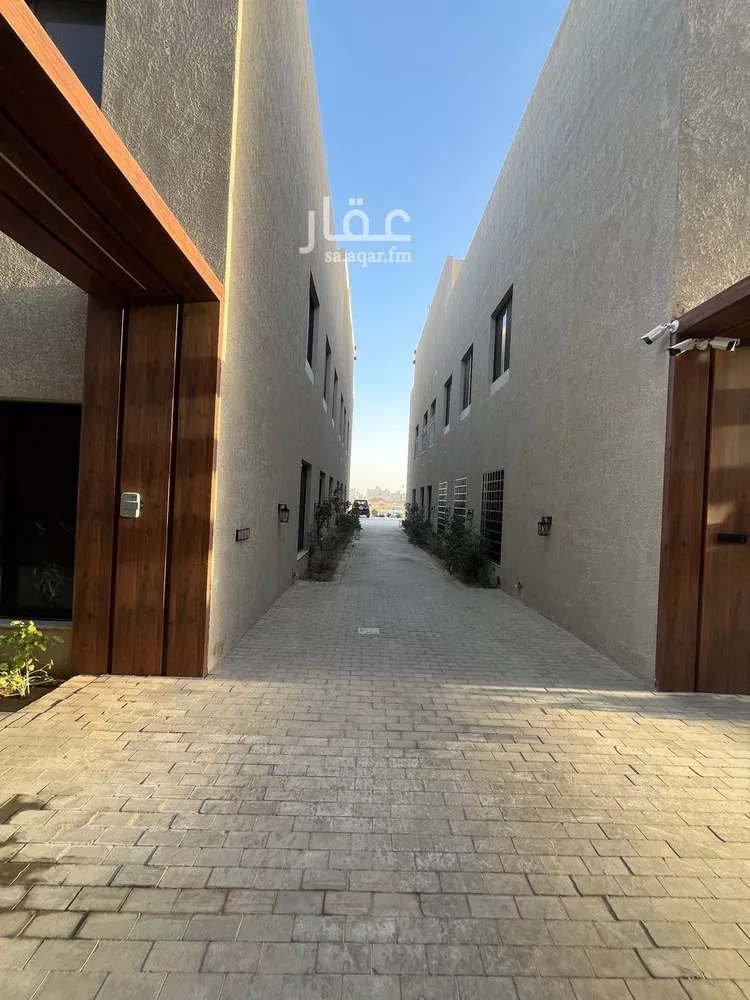 فيلا للإيجار في شارع ابن البرهان النحاس, حي الرمال, مدينة الرياض, منطقة الرياض