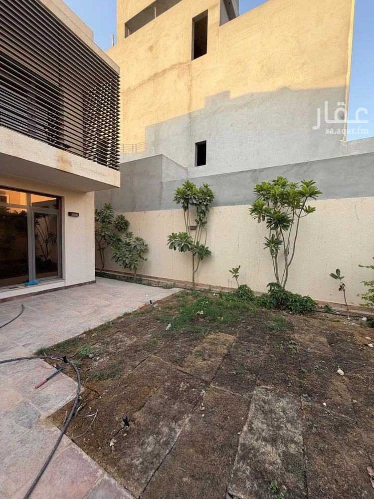 فيلا للإيجار في شارع عبدالسلام السعدي, حي الرمال, مدينة الرياض, منطقة الرياض 8