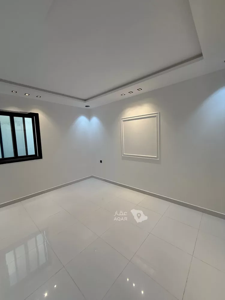 Floor for Rent in Riyadh Ar Rimal 14