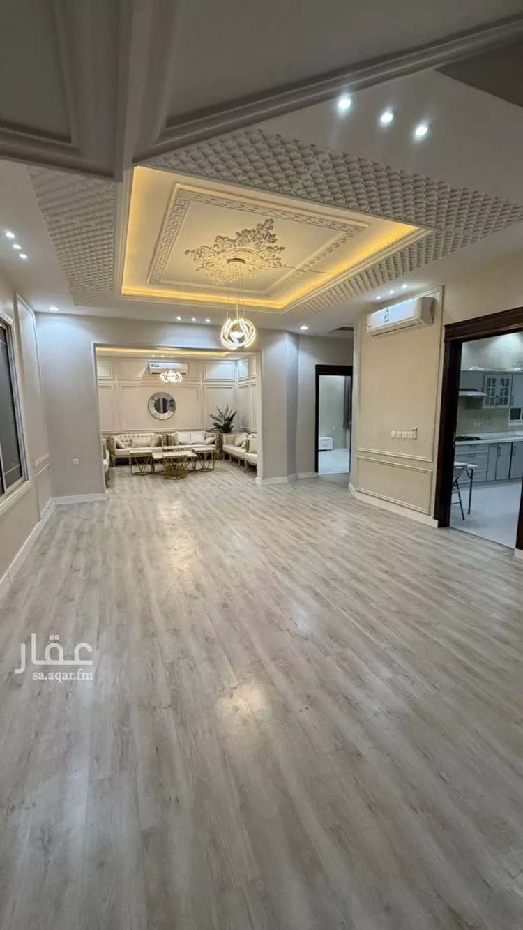 فيلا للبيع في شارع محمد الرباحي, حي الرمال, مدينة الرياض, منطقة الرياض