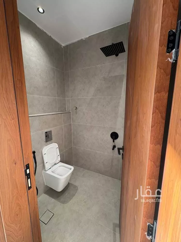دور للبيع في شارع العلمين ، حي الجنادرية ، الرياض ، منطقة الرياض صورة 5