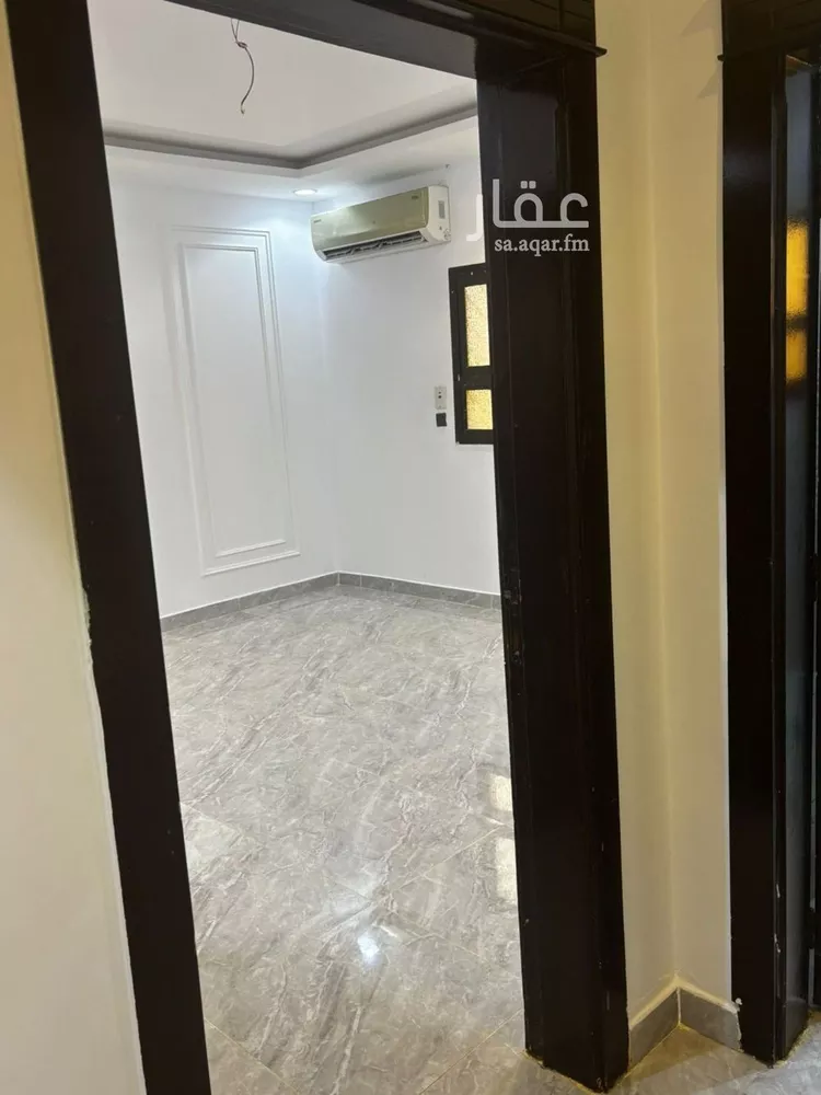 شقة للإيجار في شارع المظفر بن سابان, حي الملك فيصل, مدينة الرياض, منطقة الرياض صورة 2