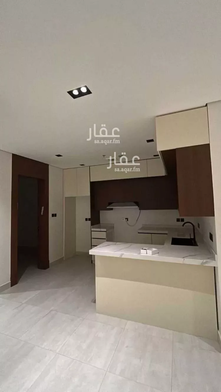 شقة للإيجار في شارع محمد صالح قزاز, حي العارض, مدينة الرياض, منطقة الرياض