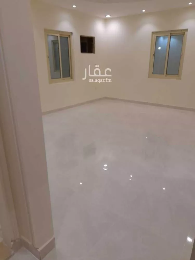 فيلا للإيجار في شارع يزيد الجدعاء, حي النزهة, مدينة جدة, منطقة مكة المكرمة صورة 2