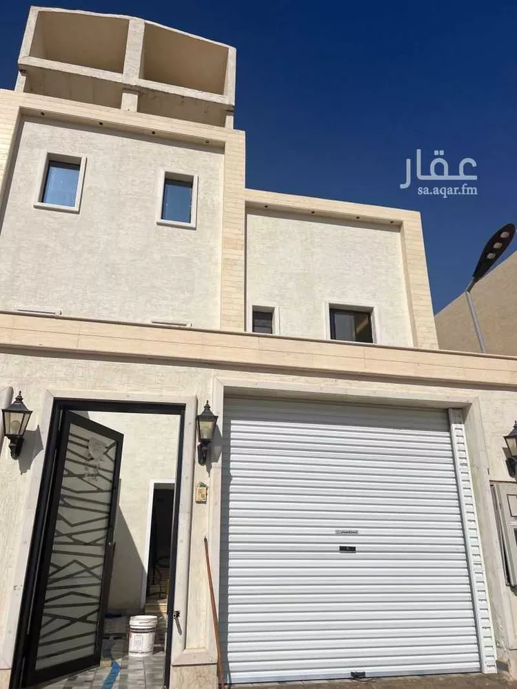 دور للإيجار في شارع الأمير عبدالله بن سعود بن عبدالله صنيت ، حي عريض ، الرياض ، منطقة الرياض