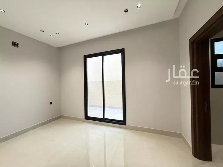 Villa for Sale in Riyadh Al Mahdiyah 18