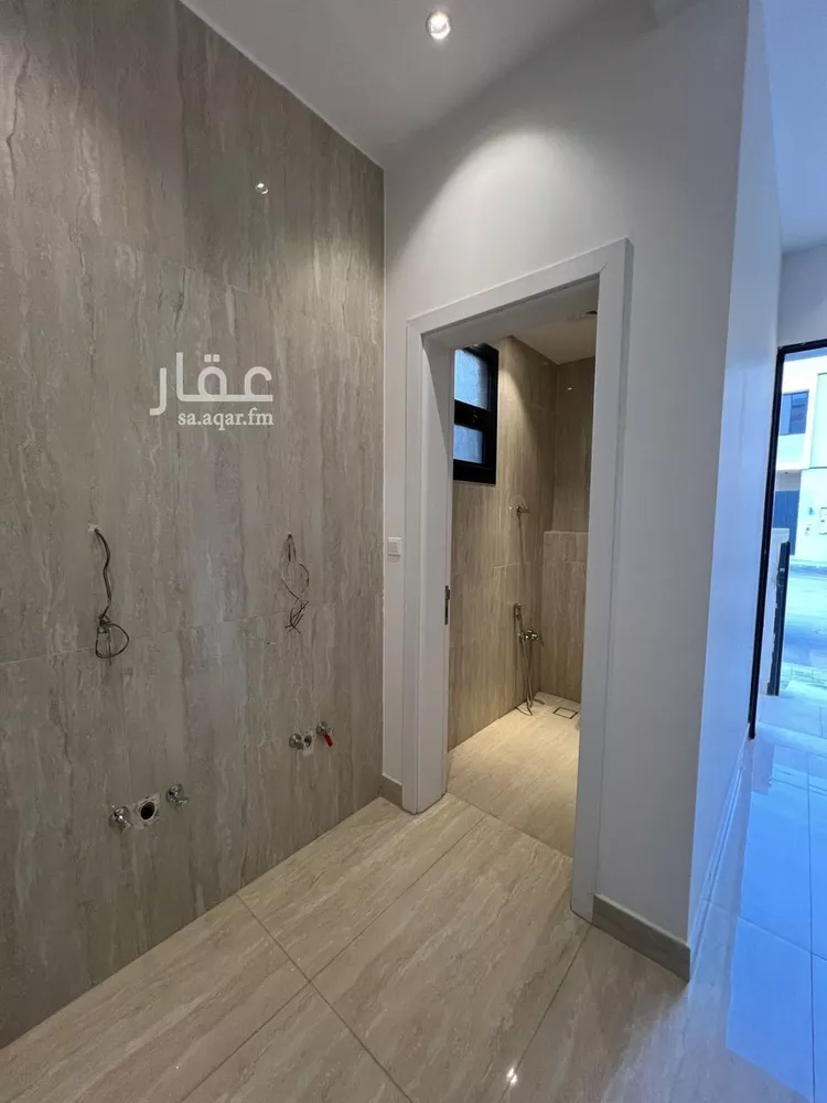 فيلا للبيع في شارع أبي الزناد, حي المهدية, مدينة الرياض, منطقة الرياض صورة 3