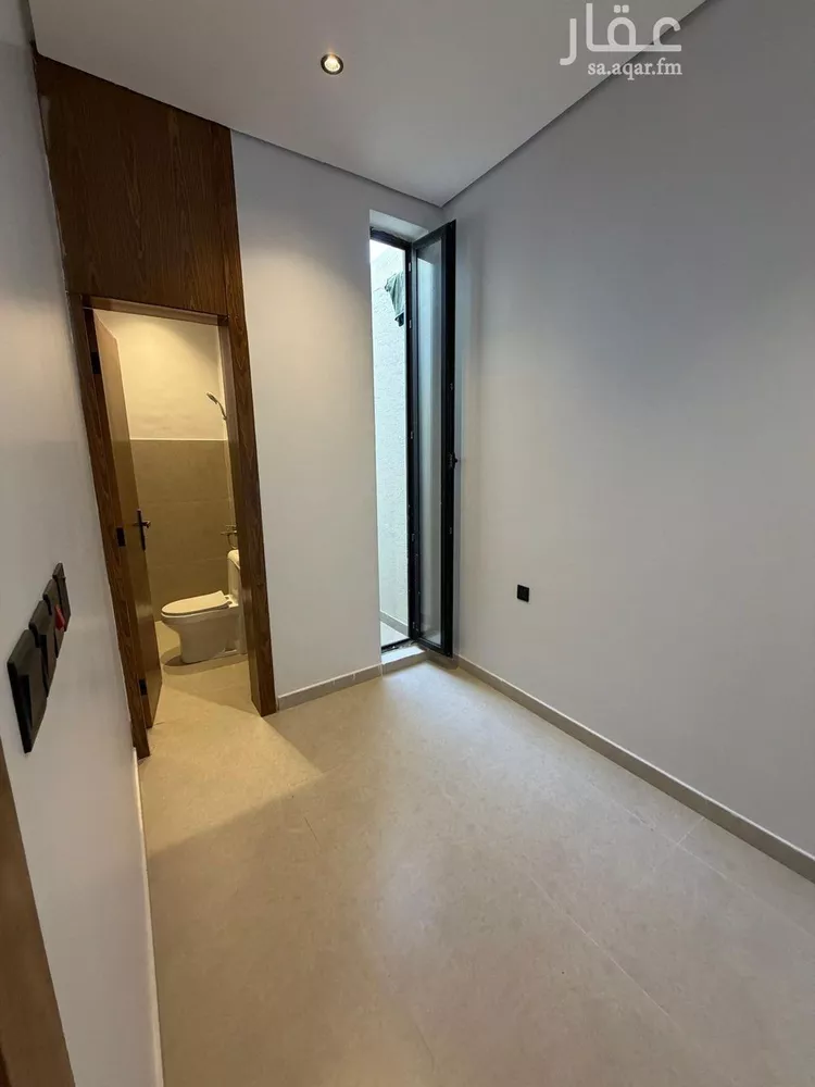 فيلا للبيع في شارع محمد بن أبي بكر القيم, حي المهدية, مدينة الرياض, منطقة الرياض صورة 4