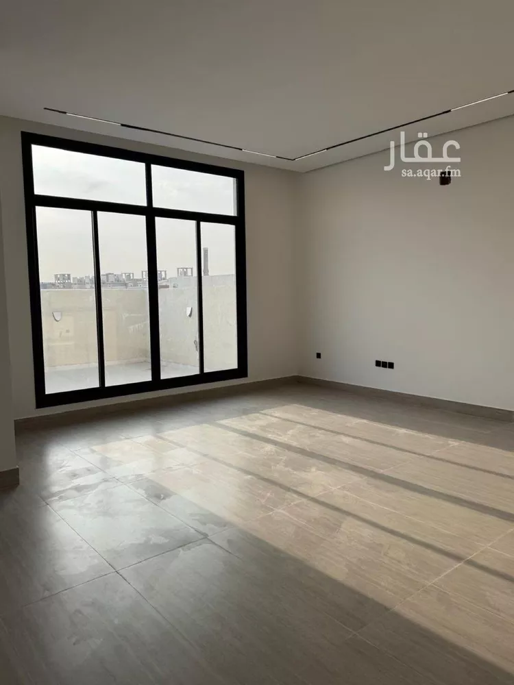 فيلا للبيع في شارع السيل الكبير, حي المهدية, مدينة الرياض, منطقة الرياض صورة 5