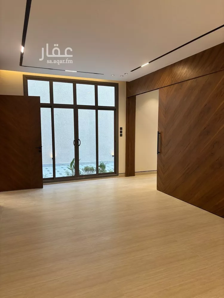 فيلا للبيع في شارع السيل الكبير, حي المهدية, مدينة الرياض, منطقة الرياض صورة 4