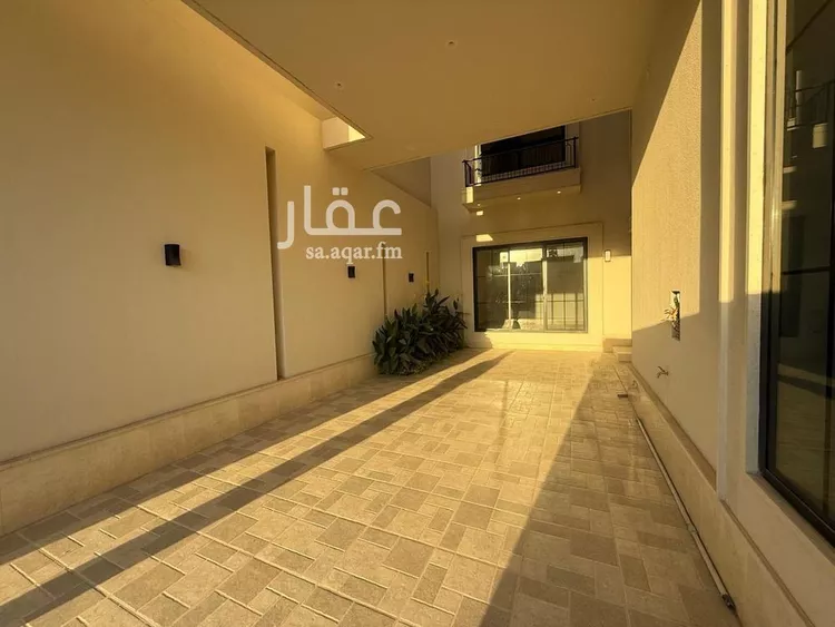 فيلا للبيع في شارع محمد بن أبي بكر القيم, حي المهدية, مدينة الرياض, منطقة الرياض 23