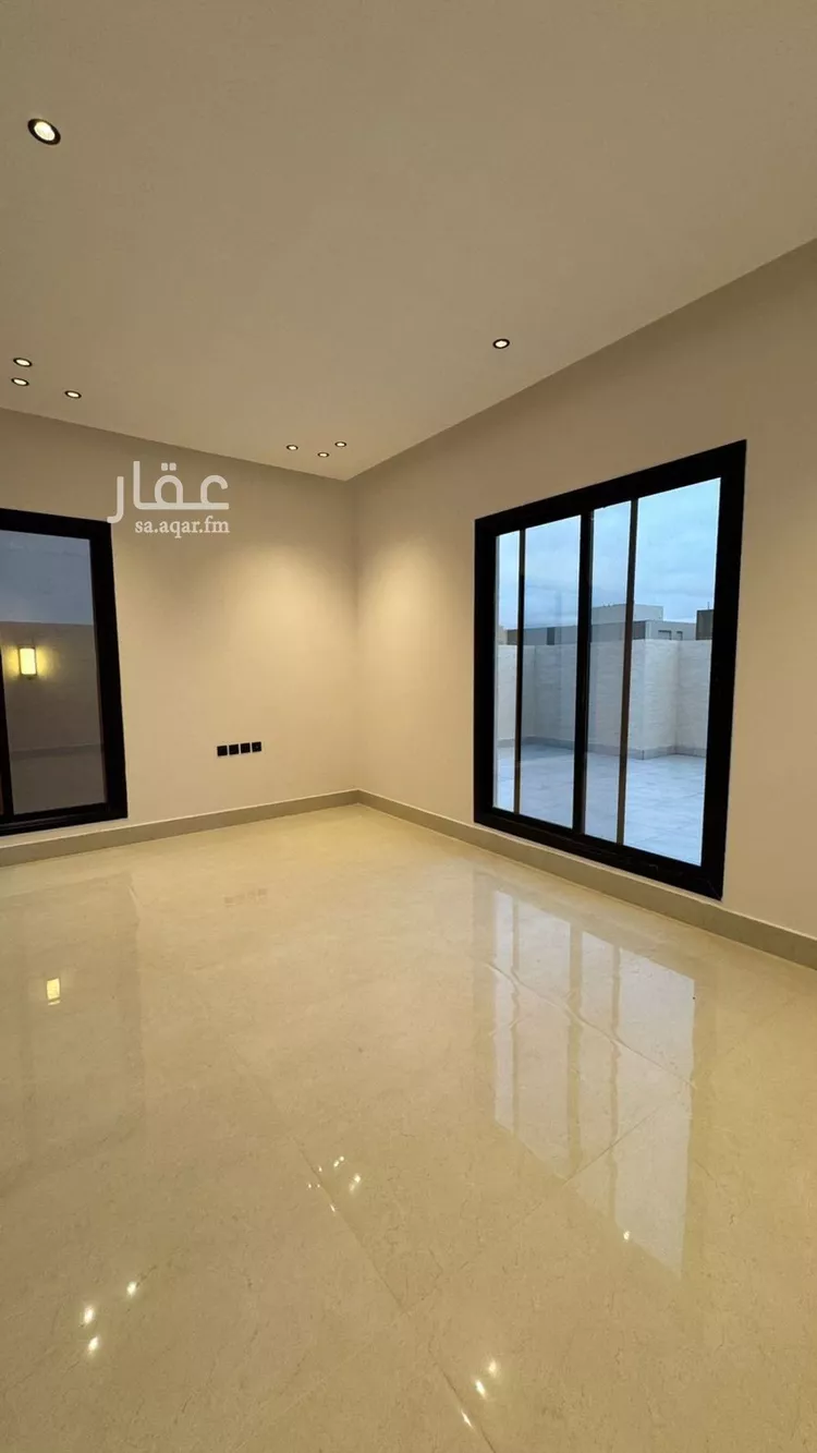 فيلا للبيع في شارع عفيف الدين الثقفي, حي المهدية, مدينة الرياض, منطقة الرياض 17