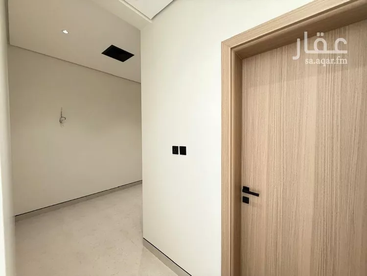 فيلا للبيع في شارع الإمام أبي داوود, حي المهدية, مدينة الرياض, منطقة الرياض صورة 4