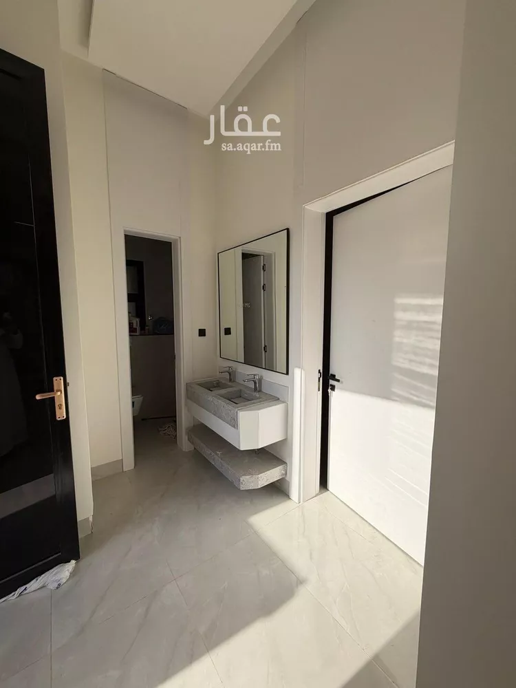 Villa for Sale in Riyadh Al Mahdiyah 11