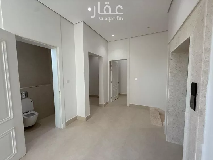 فيلا للبيع في شارع السيل الكبير, حي المهدية, مدينة الرياض, منطقة الرياض صورة 5