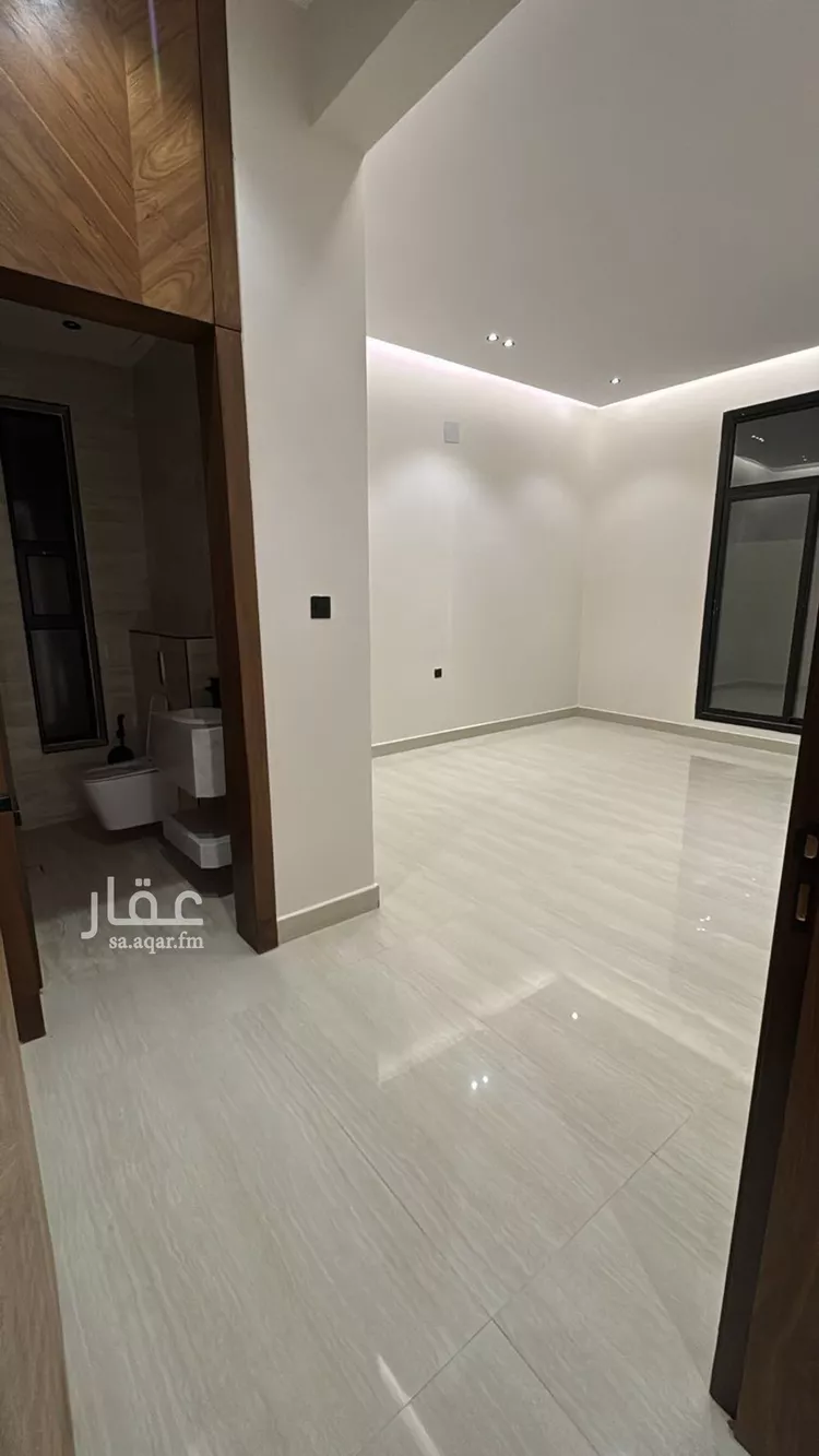 فيلا للبيع في شارع السيل الكبير, حي المهدية, مدينة الرياض, منطقة الرياض صورة 3