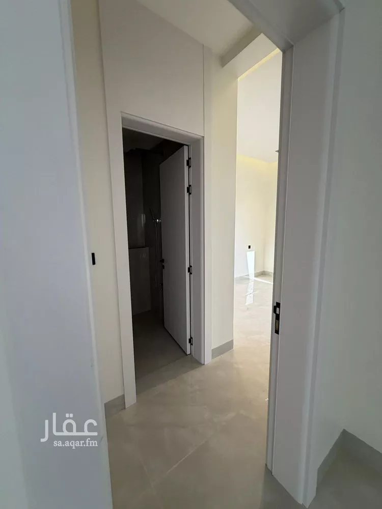 فيلا للبيع في شارع محمد بن أبي بكر القيم, حي المهدية, مدينة الرياض, منطقة الرياض صورة 3