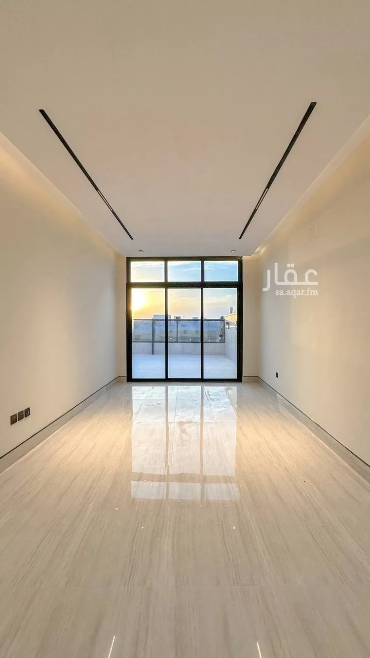 فيلا للبيع في شارع إسماعيل بن أبي الغنائم, حي المهدية, مدينة الرياض, منطقة الرياض 13