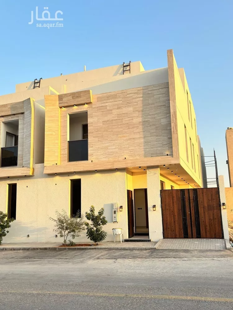 فيلا للبيع في شارع السيل الكبير, حي المهدية, مدينة الرياض, منطقة الرياض صورة 2