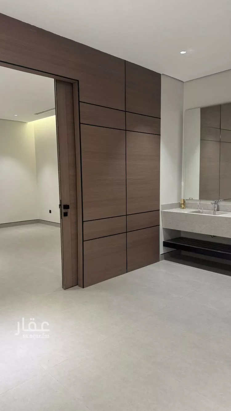 فيلا للبيع في شارع أحمد مفتي المكي الحنفي, حي المهدية, مدينة الرياض, منطقة الرياض صورة 5