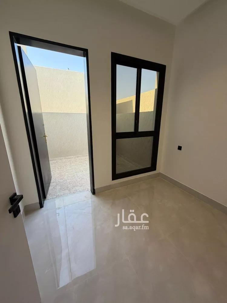 Villa for Sale in Riyadh Al Mahdiyah 16