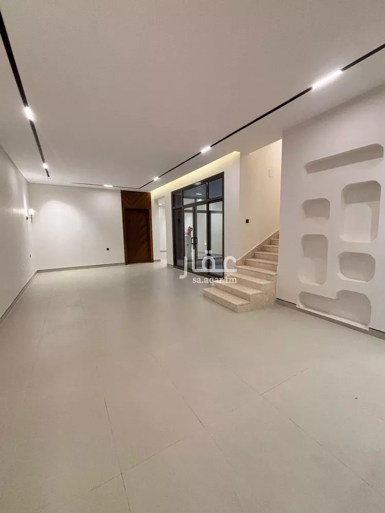 فيلا للبيع في شارع السيل الكبير, حي المهدية, مدينة الرياض, منطقة الرياض صورة 5