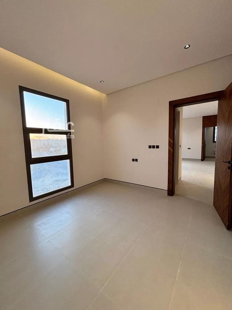 فيلا للبيع في شارع قطب الدين بن السلطان, حي المهدية, مدينة الرياض, منطقة الرياض صورة 4