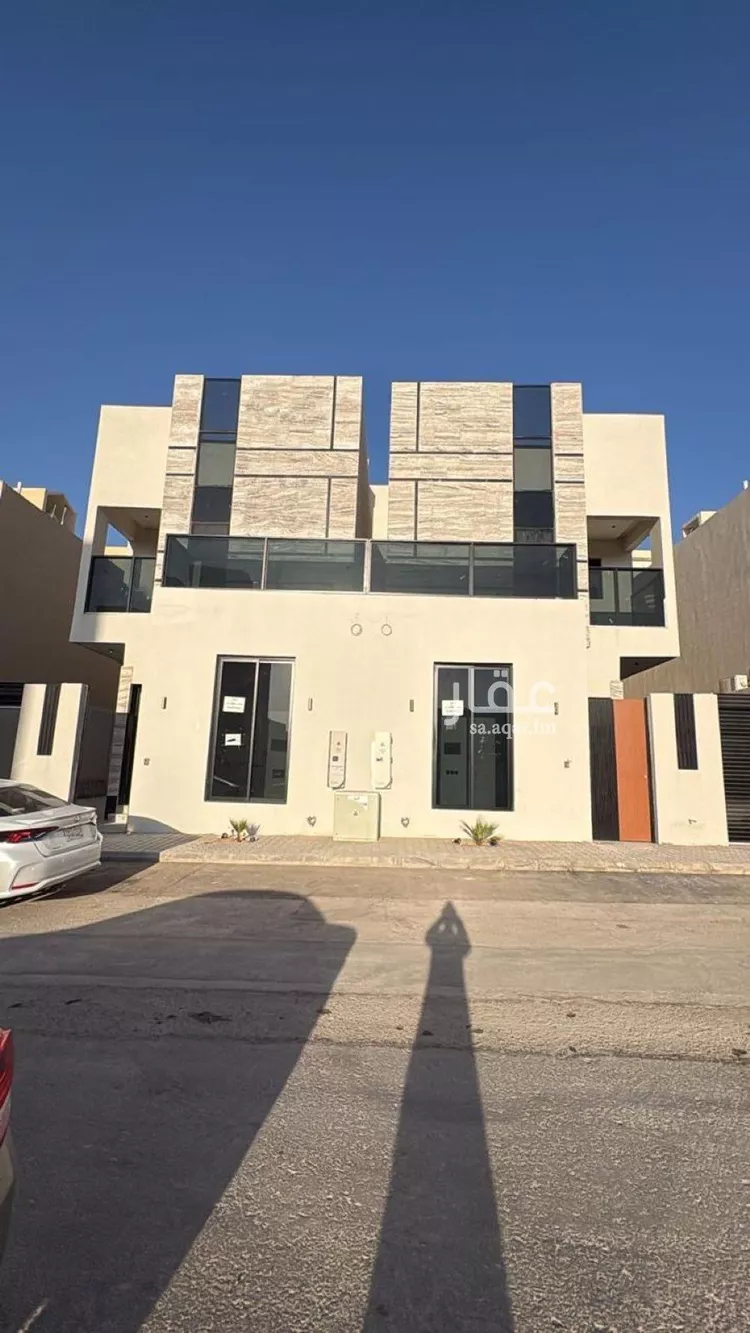 فيلا للبيع في شارع السيل الكبير, حي المهدية, مدينة الرياض, منطقة الرياض صورة 3