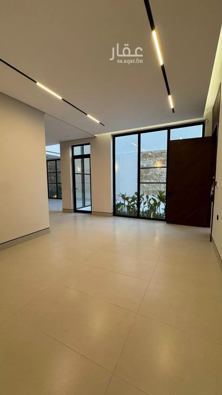 فيلا للبيع في شارع السيل الكبير, حي المهدية, مدينة الرياض, منطقة الرياض صورة 5