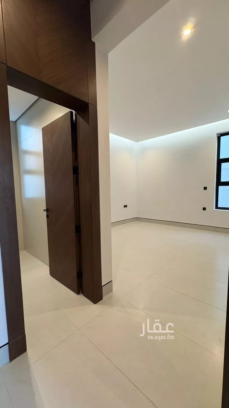 فيلا للبيع في شارع السيل الكبير, حي المهدية, مدينة الرياض, منطقة الرياض صورة 4