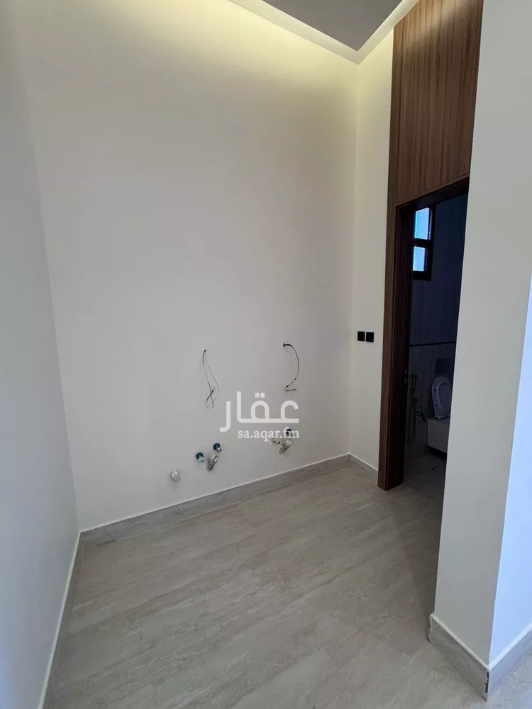 فيلا للبيع في شارع السيل الكبير, حي المهدية, مدينة الرياض, منطقة الرياض صورة 3