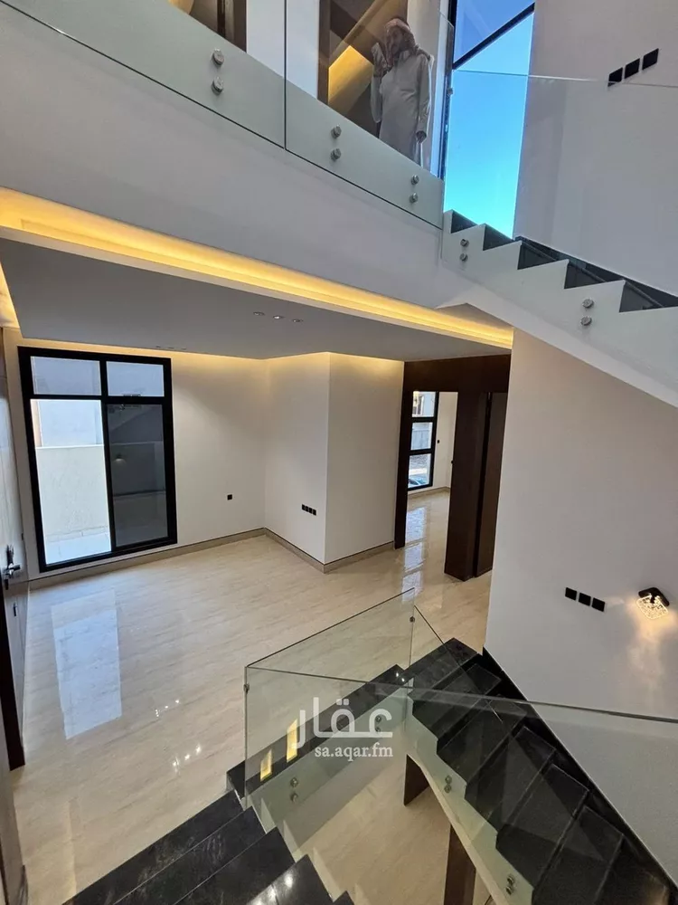 فيلا للبيع في شارع عمر بن عبدالقادر مفتي, حي المهدية, مدينة الرياض, منطقة الرياض صورة 4