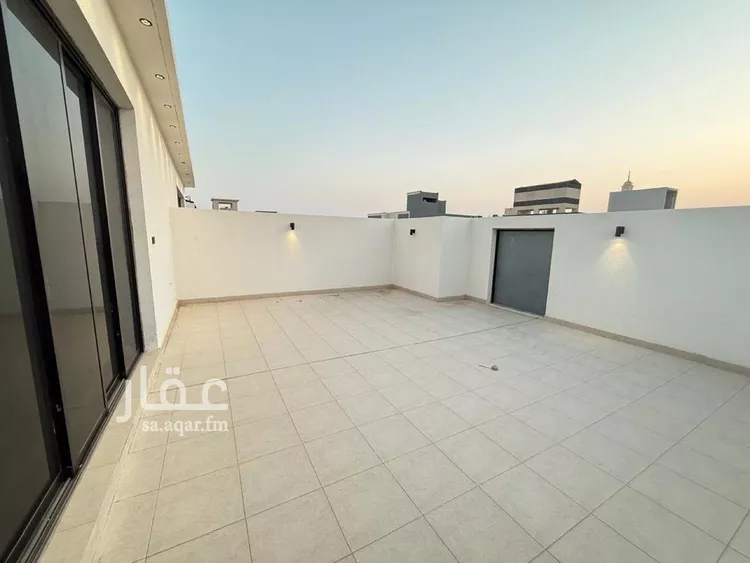 فيلا للبيع في شارع أحمد بن الحسن الأنصاري, حي المهدية, مدينة الرياض, منطقة الرياض صورة 4