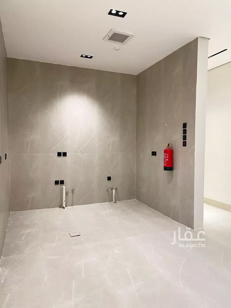 شقة للبيع في شارع السيل الكبير, حي المهدية, مدينة الرياض, منطقة الرياض صورة 2