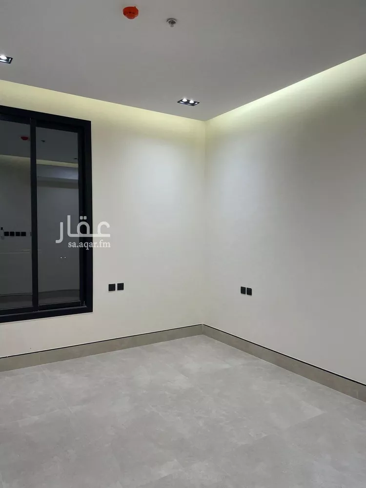 شقة للبيع في شارع السيل الكبير, حي المهدية, مدينة الرياض, منطقة الرياض صورة 2