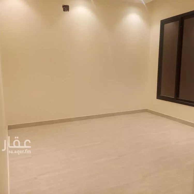 فيلا للإيجار في شارع إسماعيل القيسي ، حي عريض ، الرياض ، منطقة الرياض صورة 4